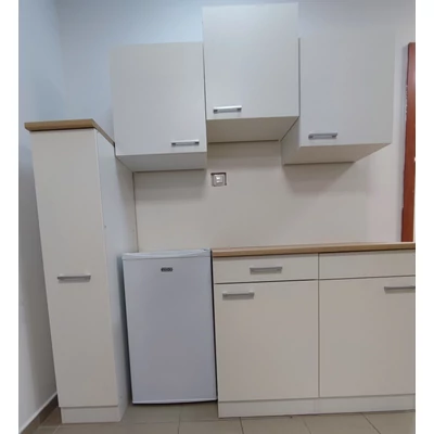 LIA 150cm -es komplett blokk-konyha + kamra szekrény+hűtő